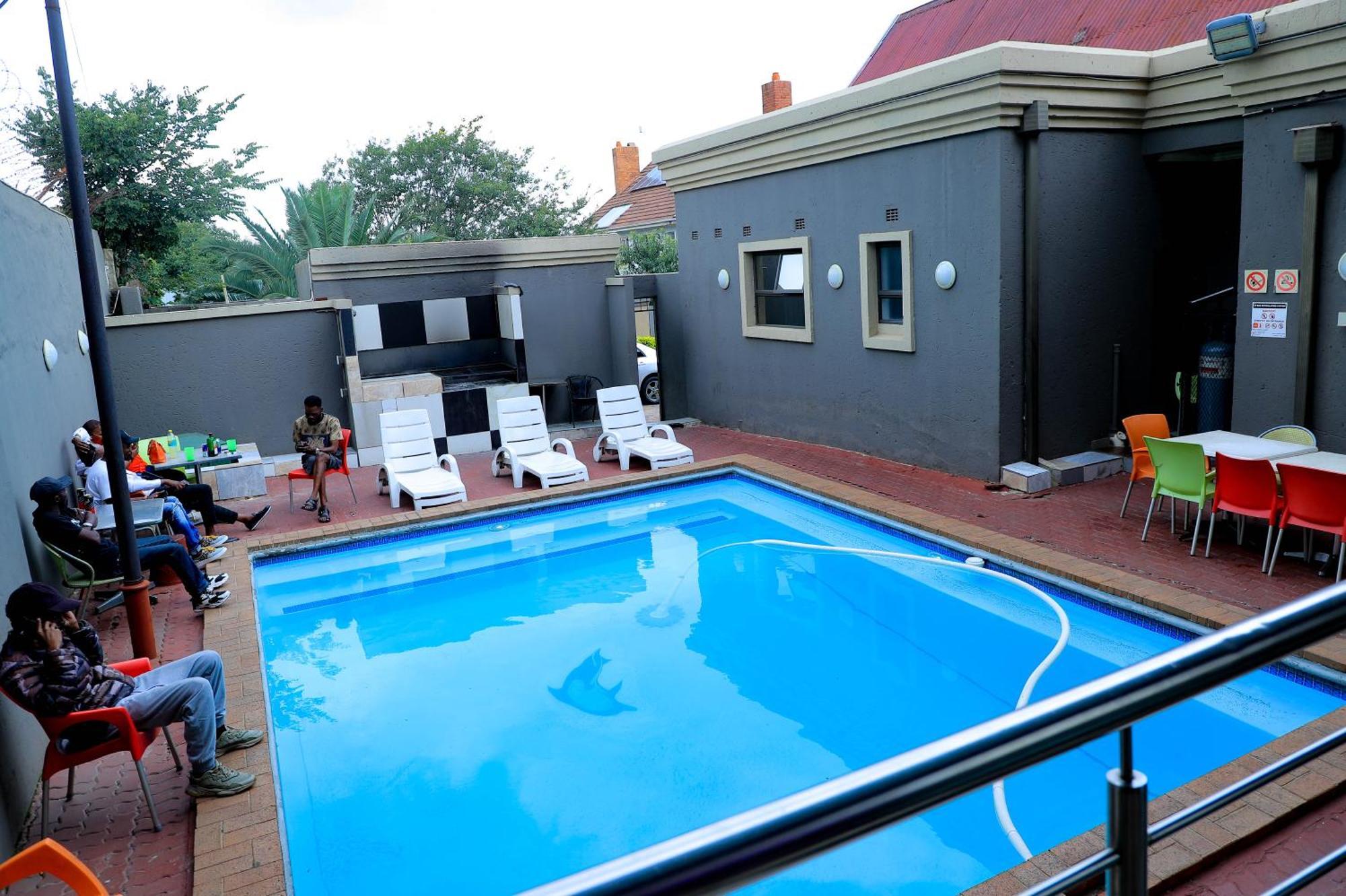 Yeoville Hotel Johannesburg Exterior photo
