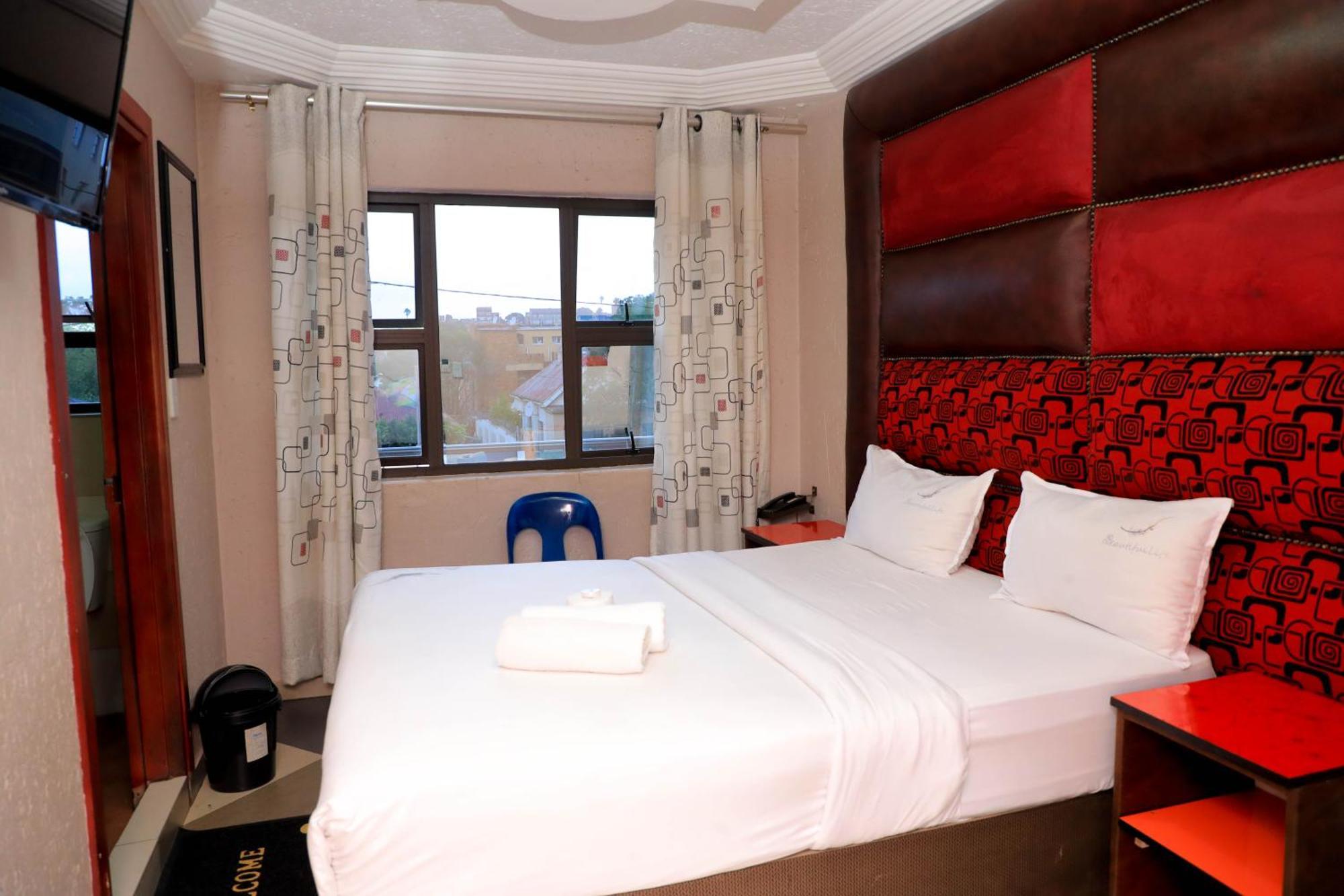 Yeoville Hotel Johannesburg Exterior photo